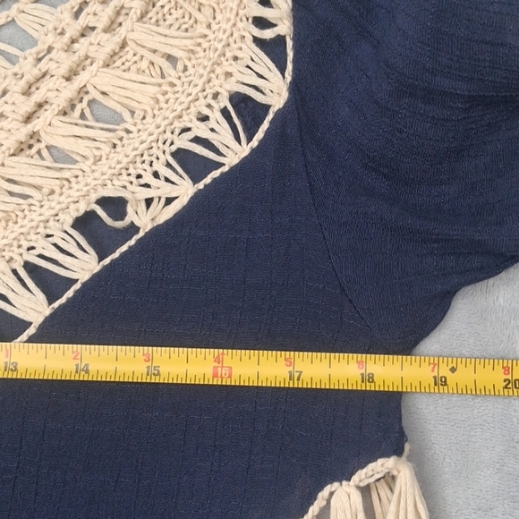 Umgee Navy Cream Crochet Gypsy Boho Coachella Chic Tunic Blouse Long Sleeve M - Picture 12 of 16